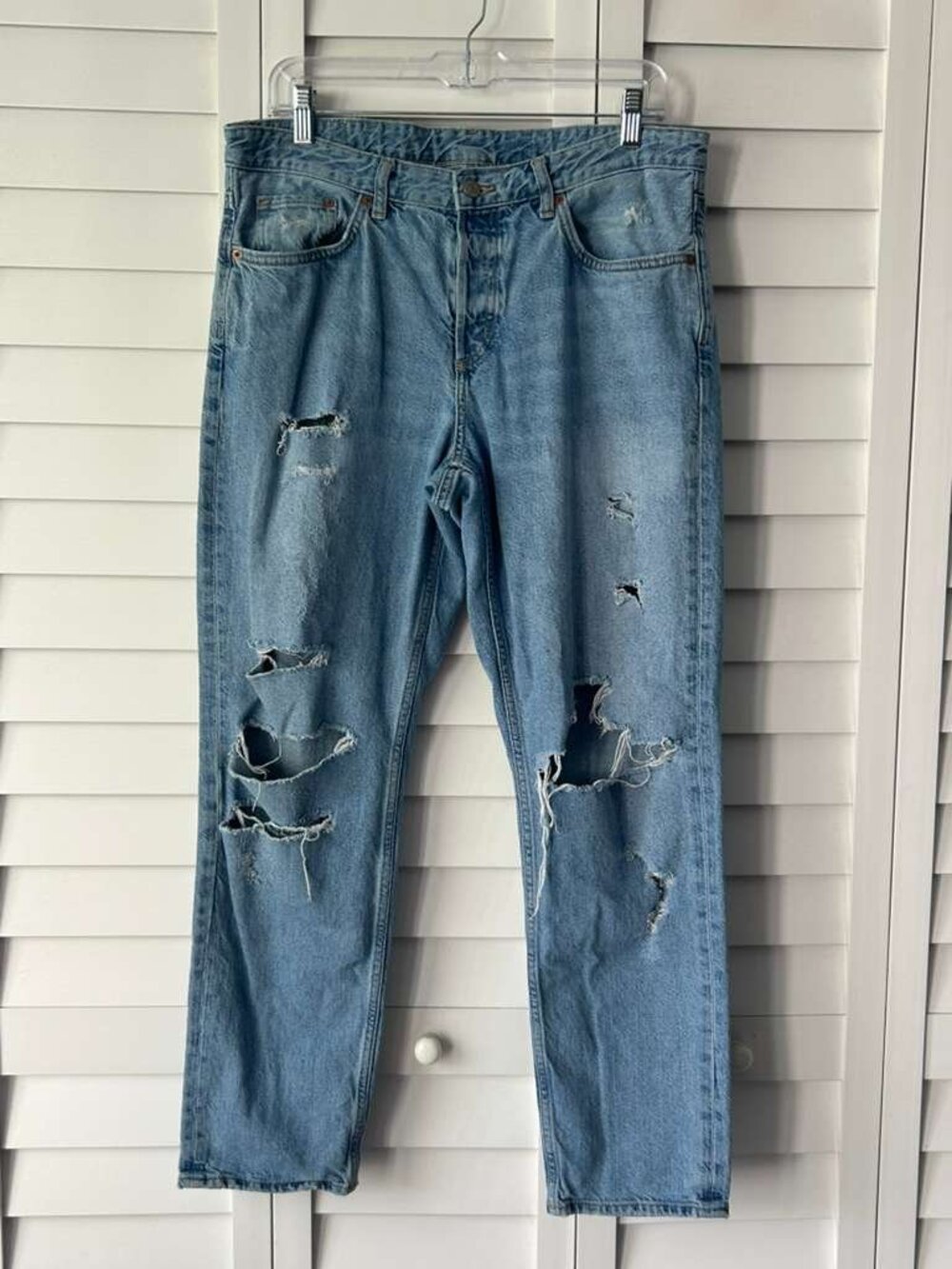 Heavy Distressed Boyfriend Jeans Light Wash High Rise Button Fly 34x28